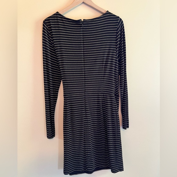 LOFT Long Sleeve Faux Tie Waist Black Dress with Gold Thin Stripes Women’s Large - Picture 6 of 6
